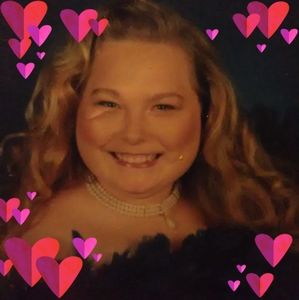 Meet your Posher, Luella